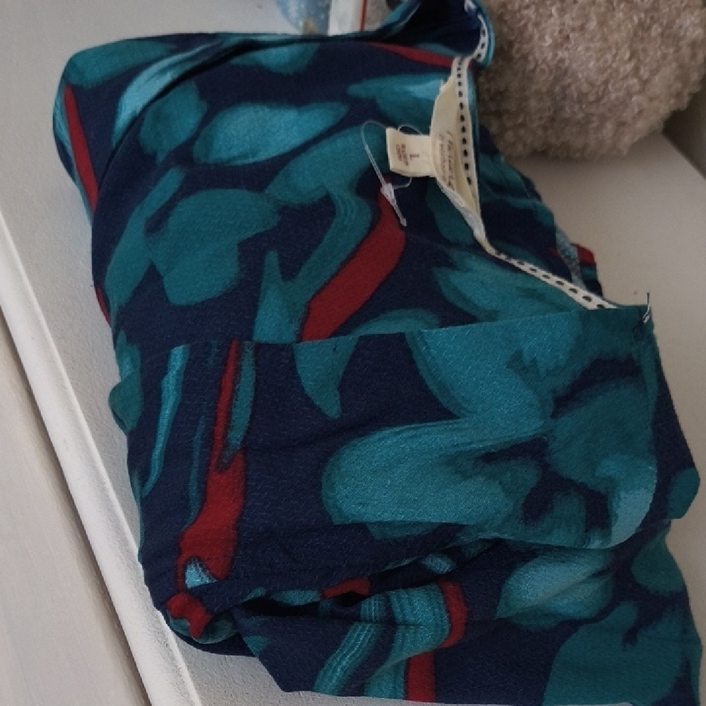 Teal and Red Floral Women's Blouse - Picture 14 of 14